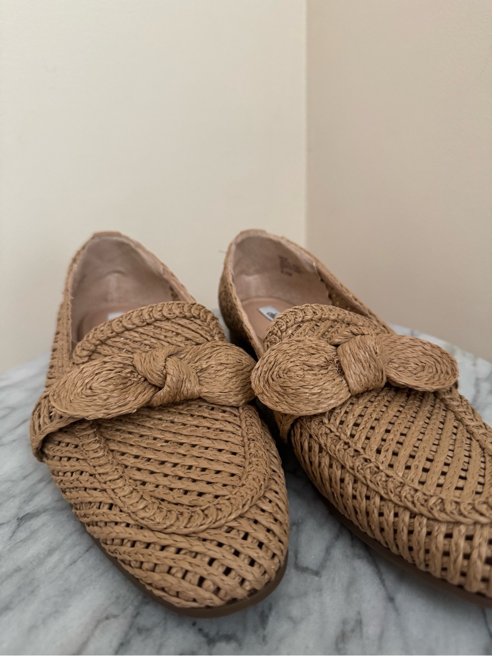 Charles David Finite Raffia Loafers Women’s Size 8.5 Tan Woven Slip On Flats - Picture 7 of 10